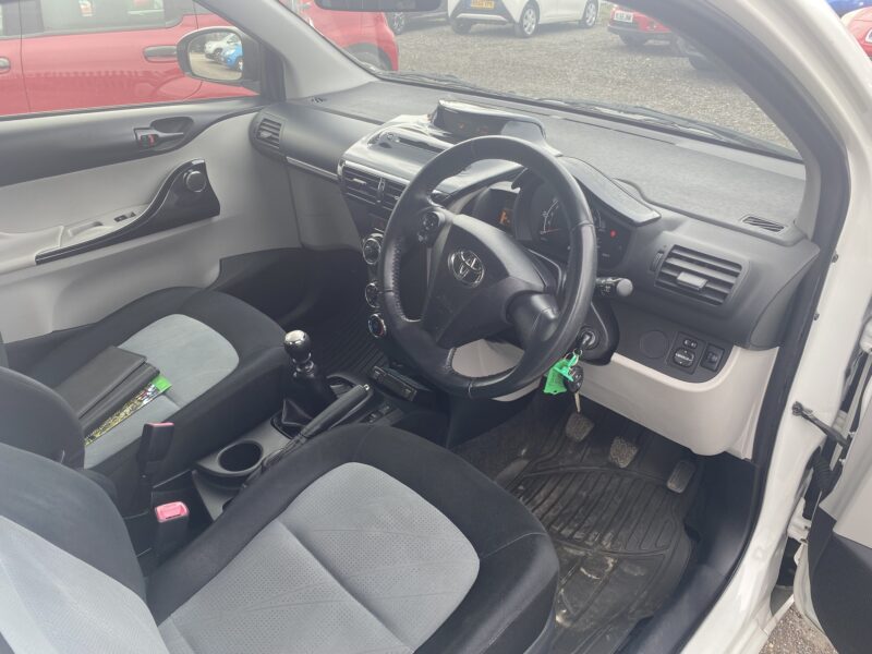 2012 Toyota IQ 1.0 VVT-i 3dr HATCHBACK Petrol Manual