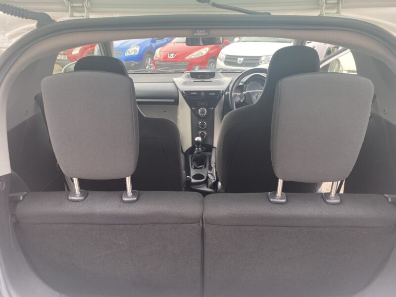 2012 Toyota IQ 1.0 VVT-i 3dr HATCHBACK Petrol Manual