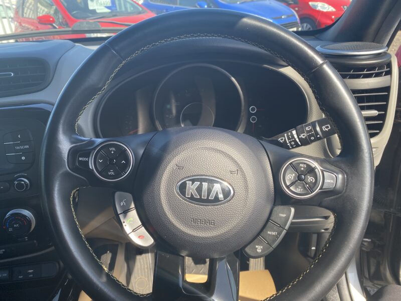 2015 Kia Soul 1.6 GDi Connect 5dr HATCHBACK