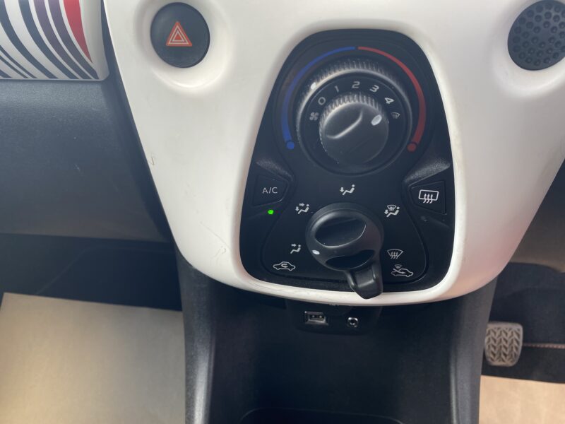 2014 Peugeot 108 1.0 Active 3dr HATCHBACK
