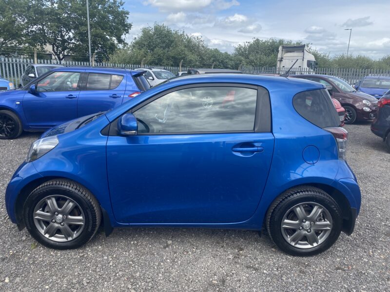 2011 Toyota IQ 1.0 VVT-i 2 3dr Multidrive HATCHBACK