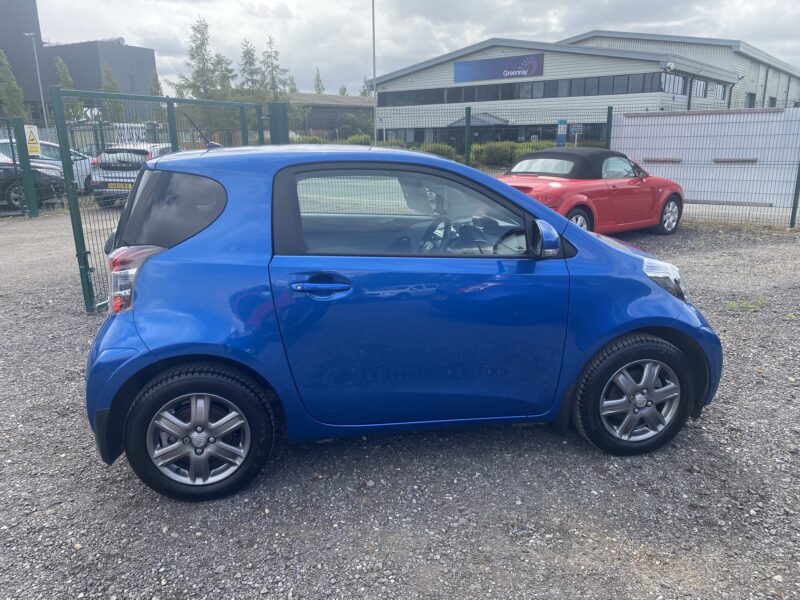 2011 Toyota IQ 1.0 VVT-i 2 3dr Multidrive HATCHBACK