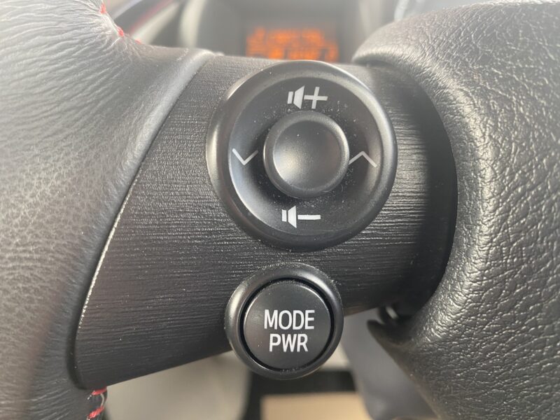 2011 Toyota IQ 1.0 VVT-i 2 3dr Multidrive HATCHBACK