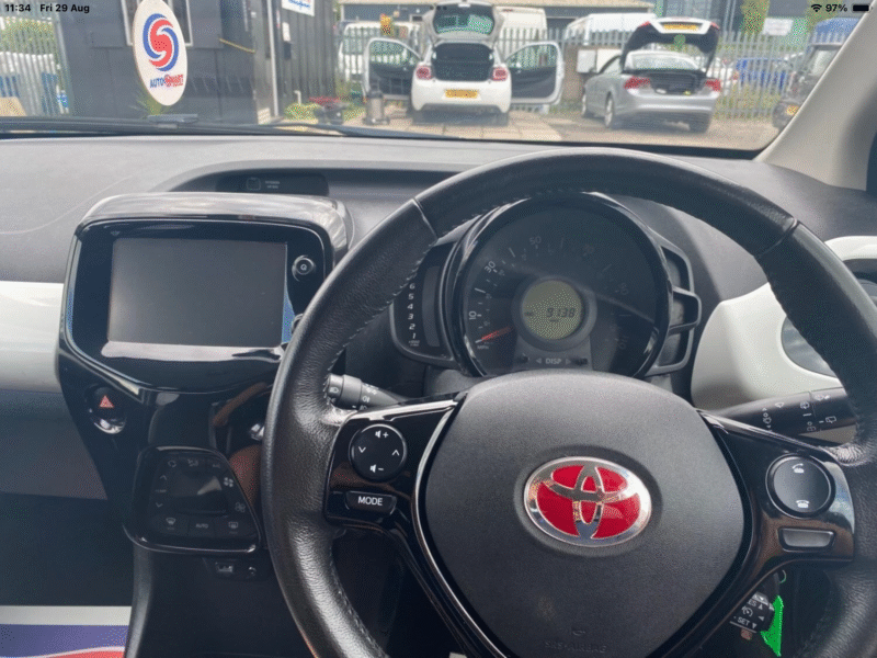 2017 Toyota AygoVVT-I X-Press