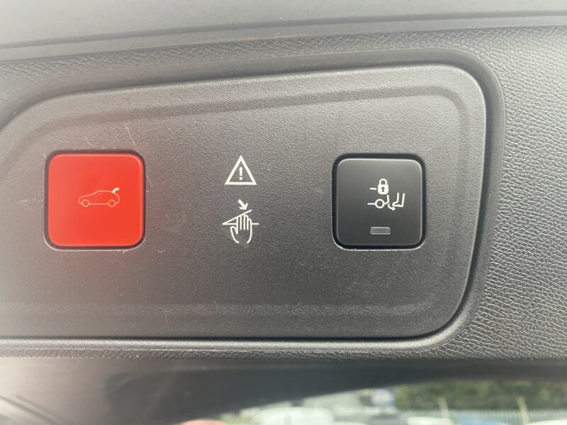 2019 Peugeot 3008 2.0 BlueHDi 180 GT 5dr EAT8 HATCHBACK