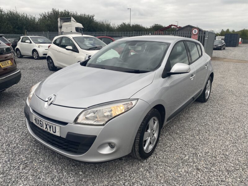 2011 Renault Megane 1.5 dCi 110 Dynamique TomTom 5dr