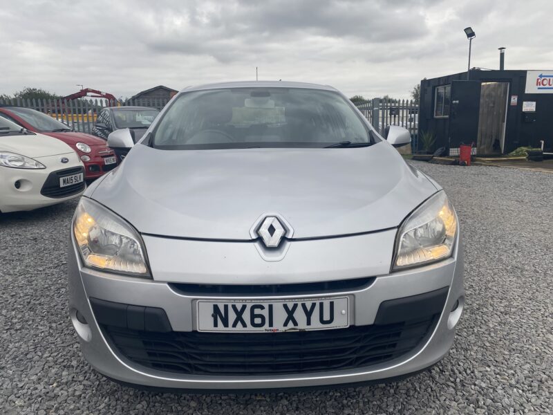 2011 Renault Megane 1.5 dCi 110 Dynamique TomTom 5dr