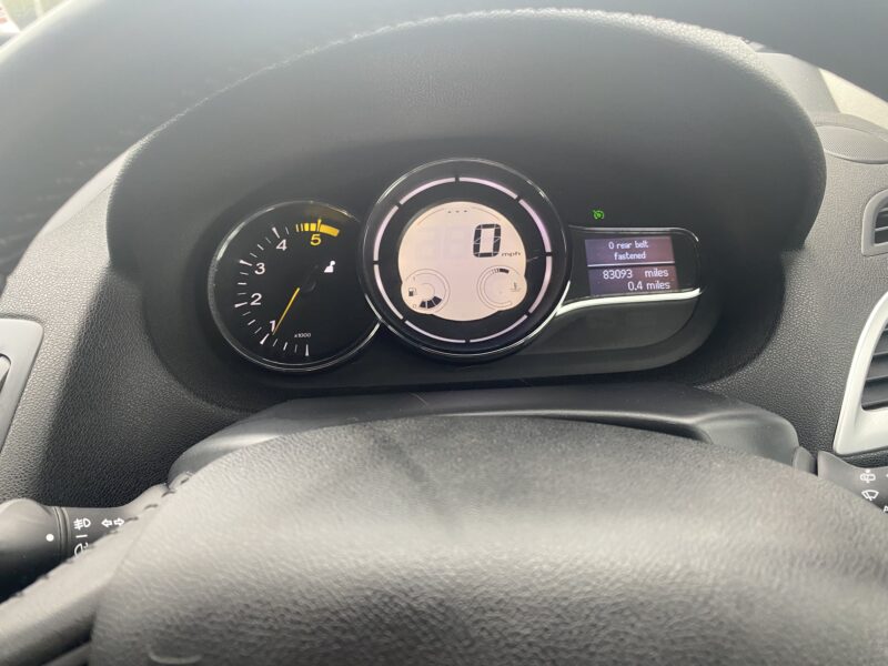 2011 Renault Megane 1.5 dCi 110 Dynamique TomTom 5dr