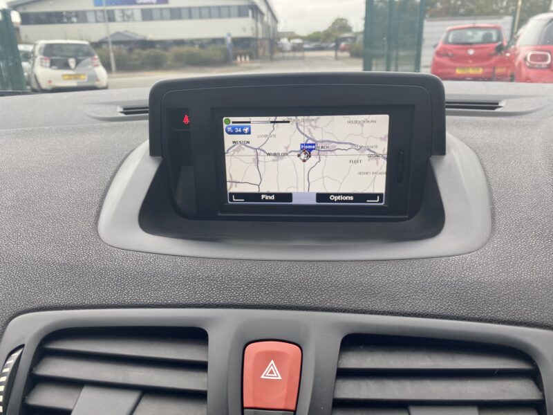 2011 Renault Megane 1.5 dCi 110 Dynamique TomTom 5dr