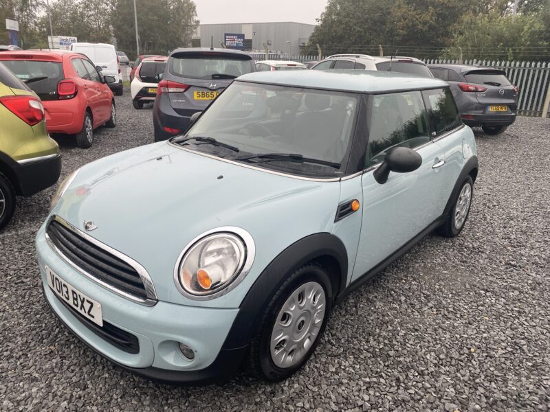 2013 MINI Hatch 1.6 First 3dr HATCHBACK Petrol Manual