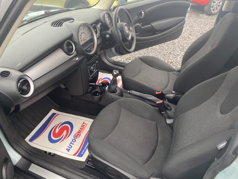 2013 MINI Hatch 1.6 First 3dr HATCHBACK Petrol Manual